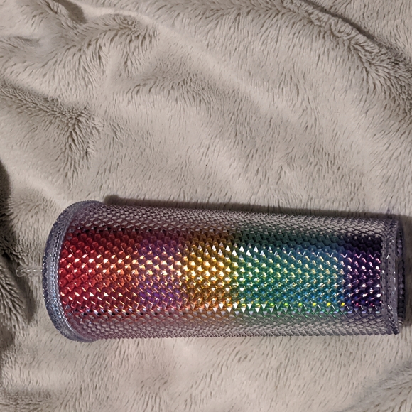 Starbucks rare Rainbow studded, faceted Venti tumbler pride month. Brand new! - Picture 2 of 2